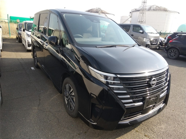 2023 Nissan Serena e-POWER Highway Star V | The Ultimate Family Minivan