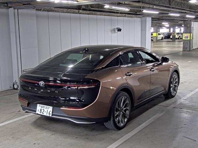 2023 Toyota Crown Crossover | G Advanced Leather Package